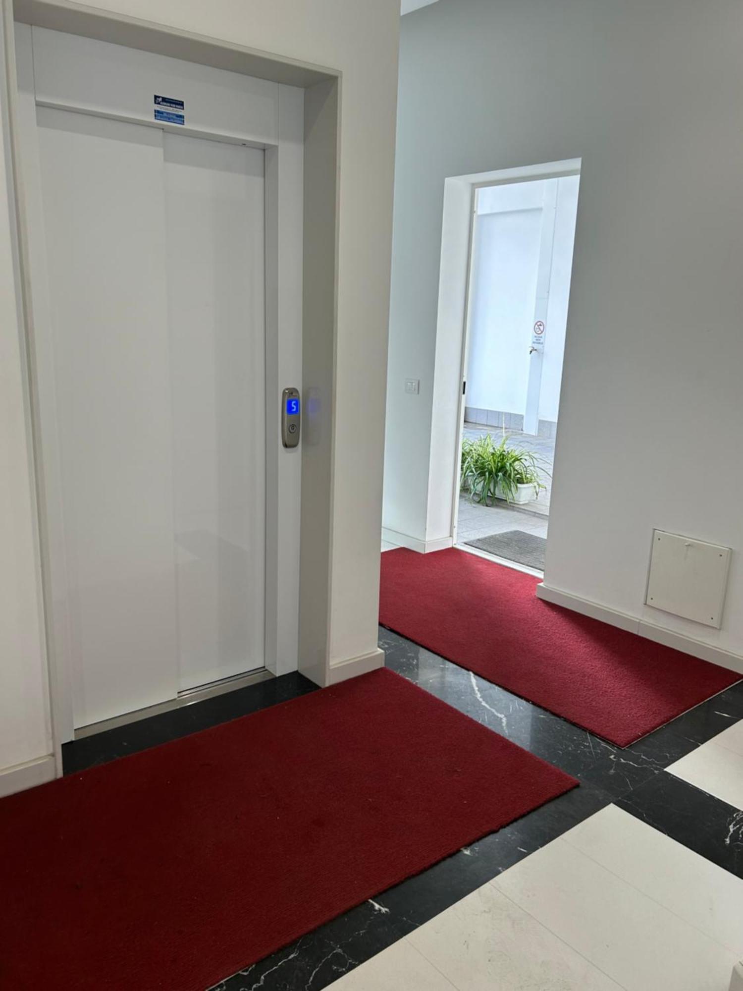 Central Modern Studio Bari Apartment Exterior photo